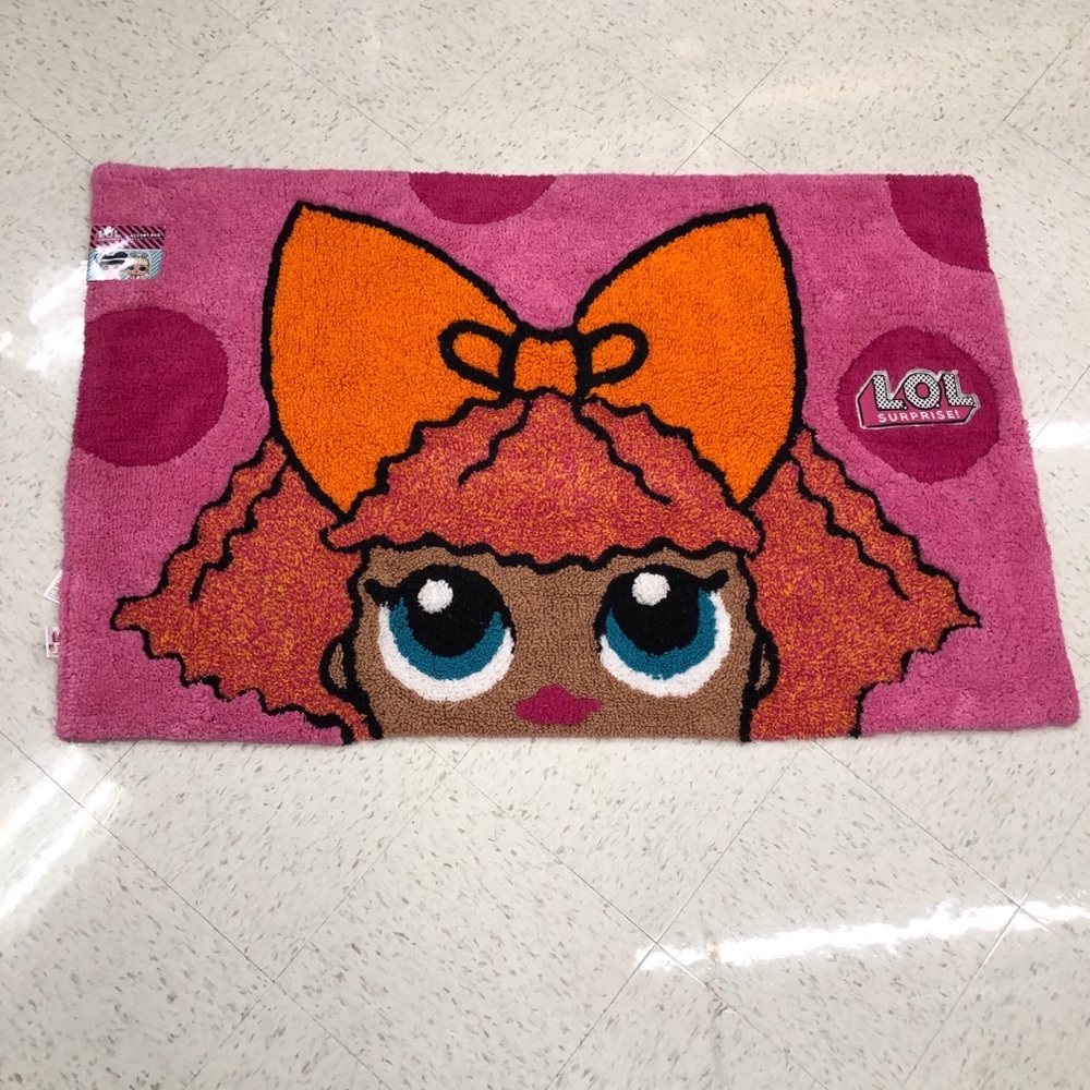 LOL Surprise! Accent Rug - Picture 5 of 11